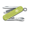 Нож-брелок VICTORINOX CLASSIC ALOX SD 0,6221,241G
